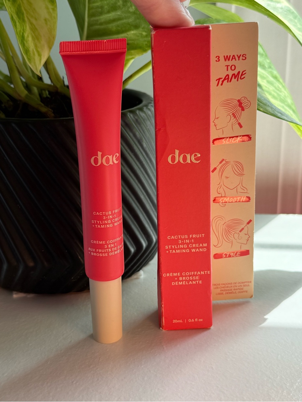 dae Cactus Fruit 3-in-1 Styling Cream Taming Wand 0.6oz NEW Sealed Flyaway Frizz
